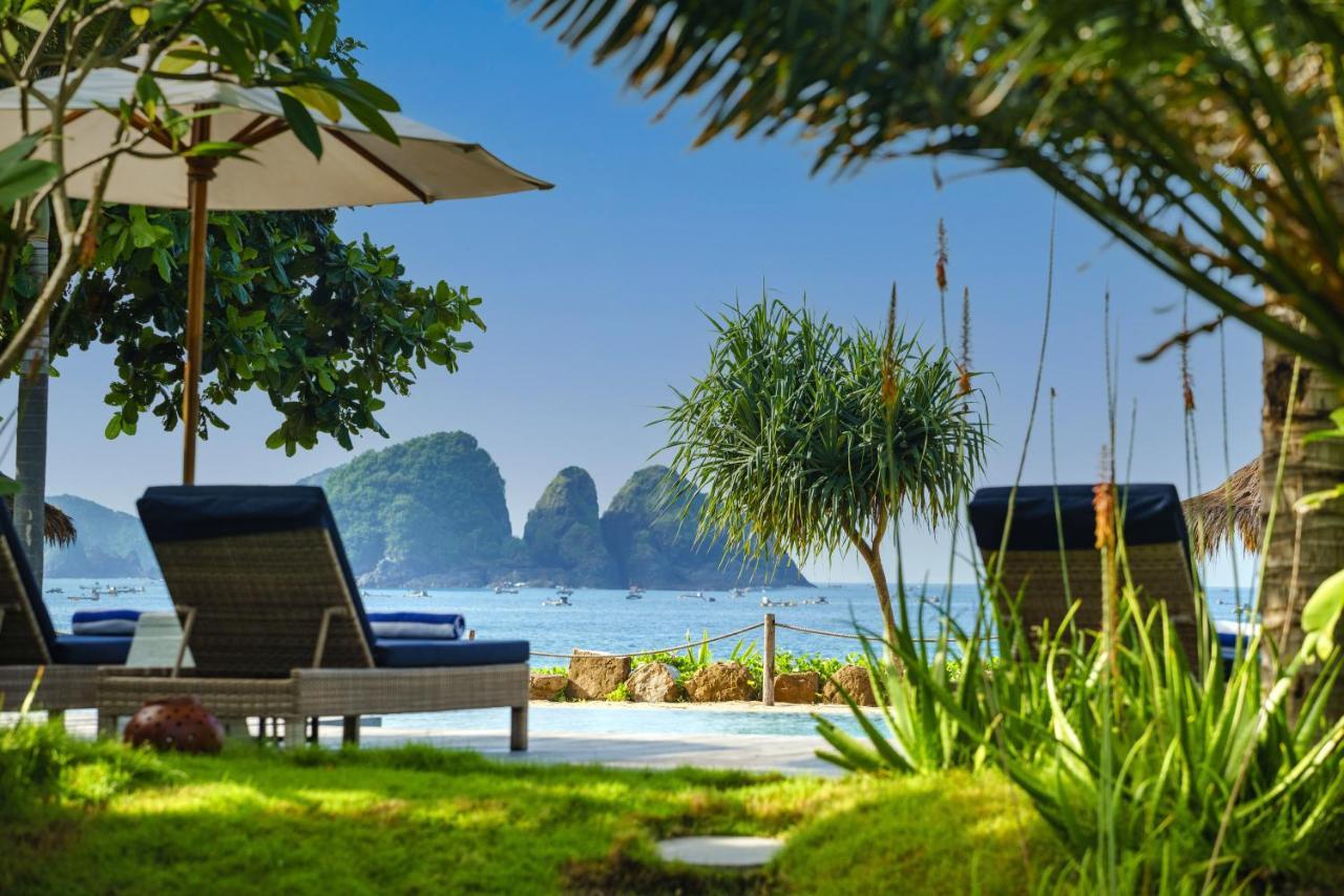 Segara Lombok Beach Resort Селонґ-Беланак Екстер'єр фото