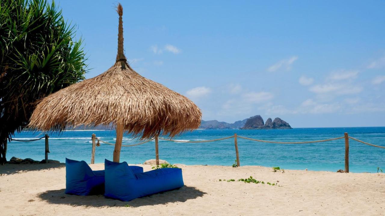 Segara Lombok Beach Resort Селонґ-Беланак Екстер'єр фото