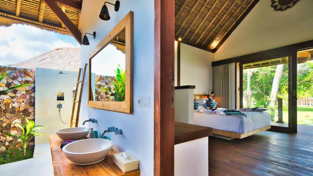 Segara Lombok Beach Resort Селонґ-Беланак Екстер'єр фото